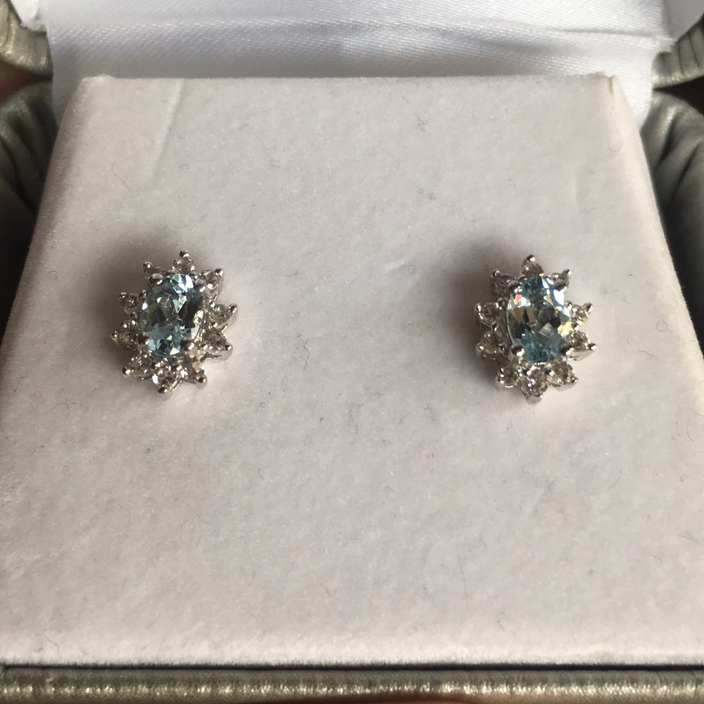 Diamond earrings